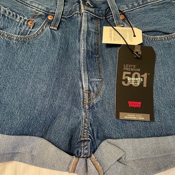 Levi’s 501 shorts size 28 NWT - Picture 4 of 5
